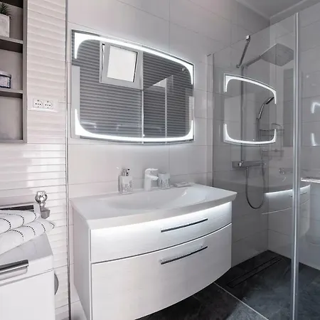 L'aurora Luxury Appartement *